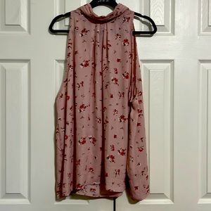 Crowl neck, sleeveless